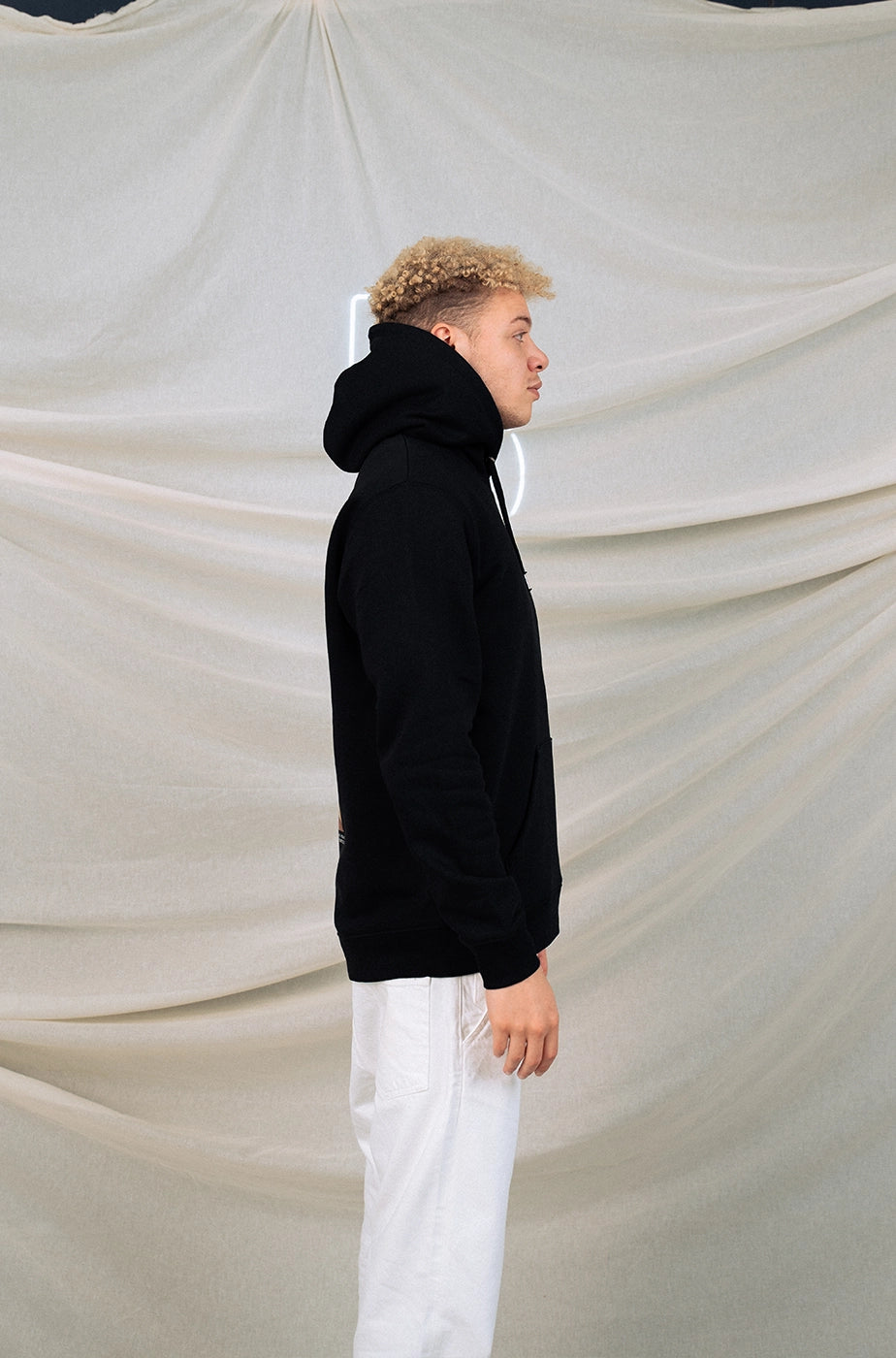 HOODIE „ROOFTOP“ - black
