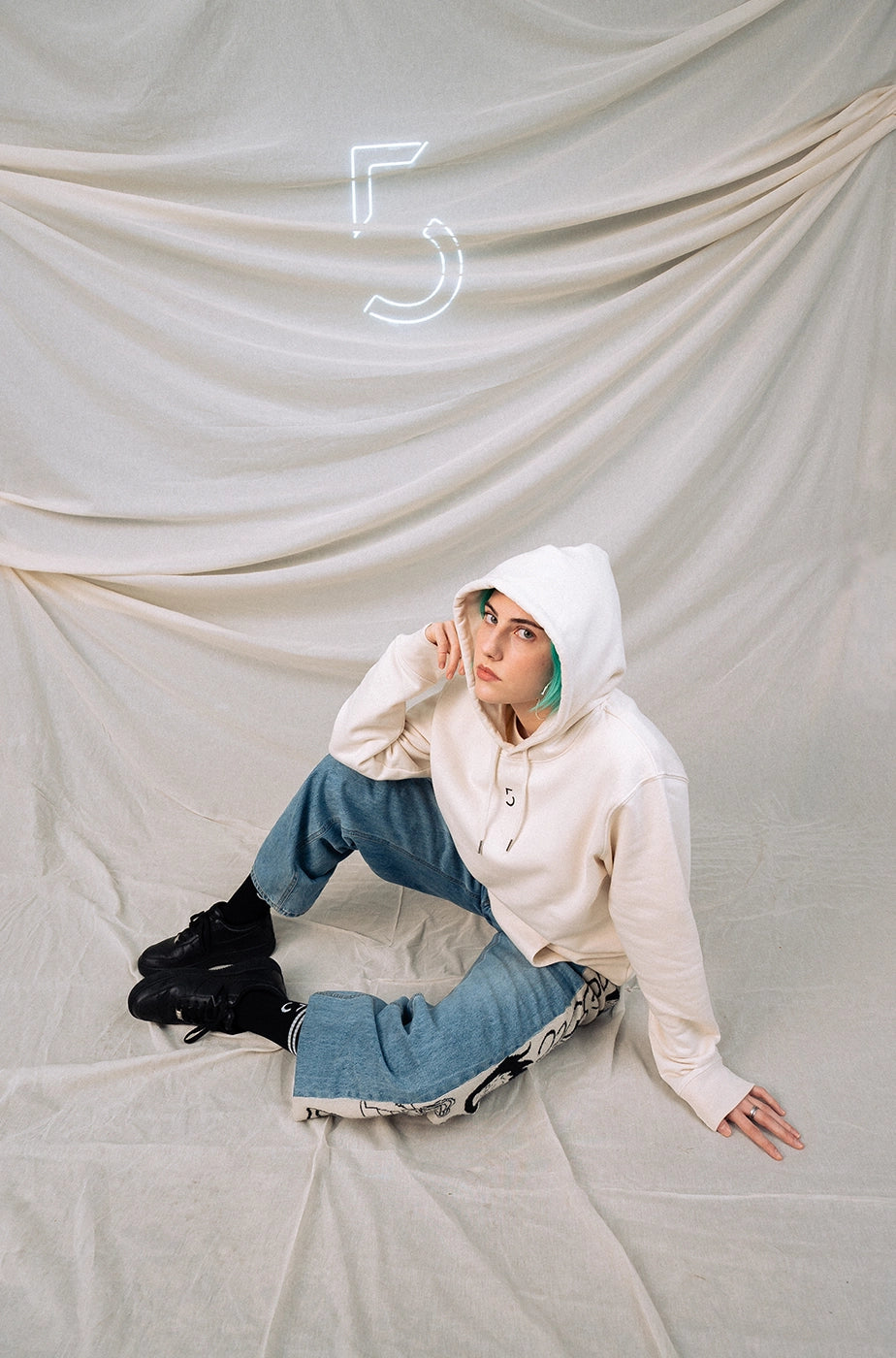 HOODIE „U-CRANE“ - natural raw