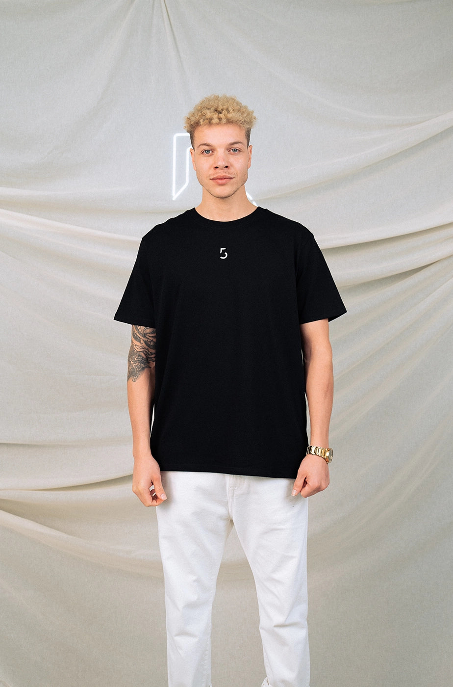 T-SHIRT „ROOFTOP“ - black
